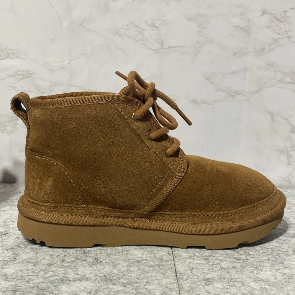 Ugg Neumel Kids Boots - Picture 7 of 12